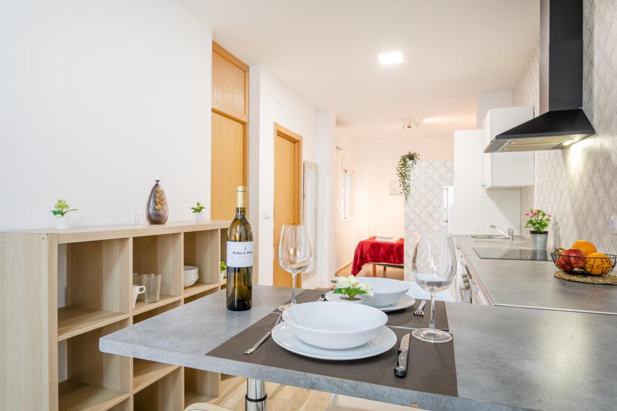 Apartamentos Centricos De San Leandro อาลิกันเต ภายนอก รูปภาพ