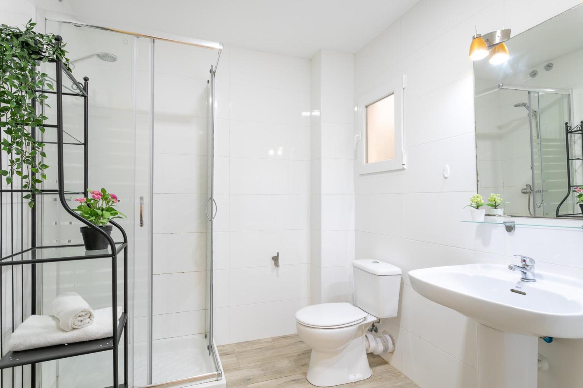 Apartamentos Centricos De San Leandro อาลิกันเต ภายนอก รูปภาพ