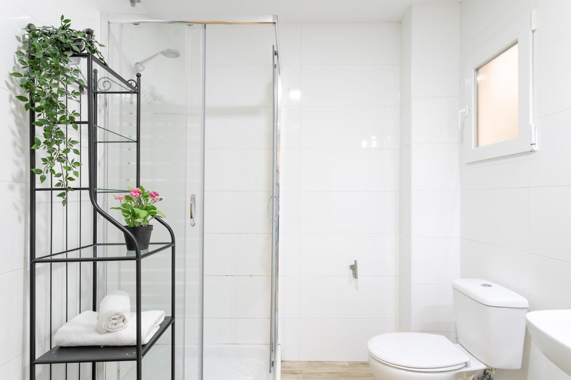 Apartamentos Centricos De San Leandro อาลิกันเต ภายนอก รูปภาพ