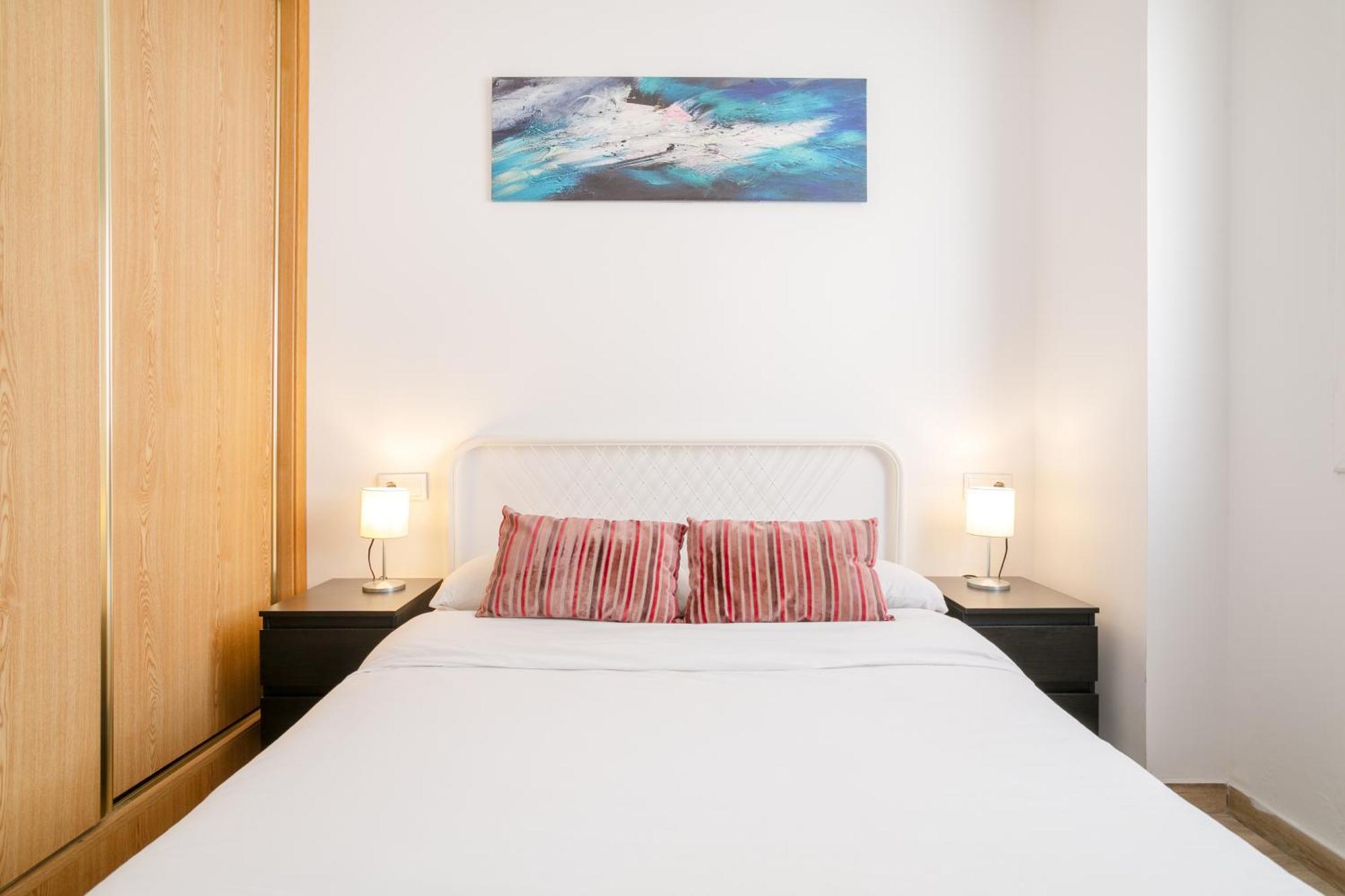 Apartamentos Centricos De San Leandro อาลิกันเต ภายนอก รูปภาพ